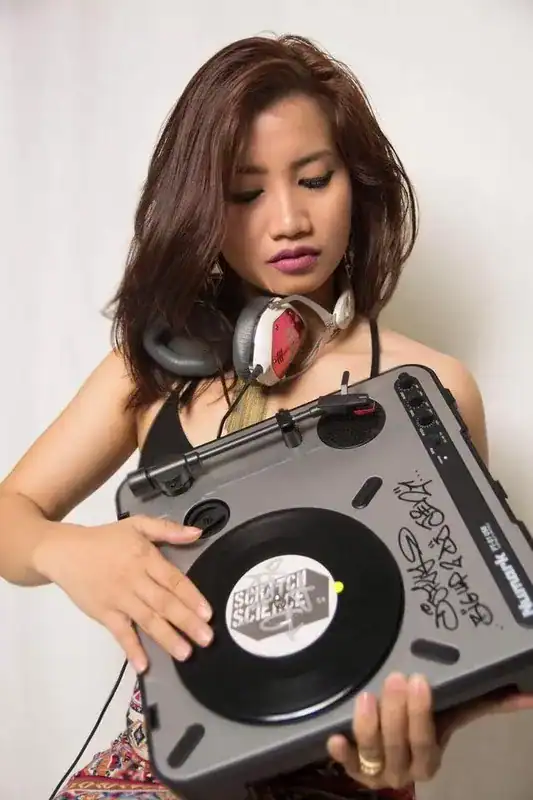 Female Urban Dj in Dubai